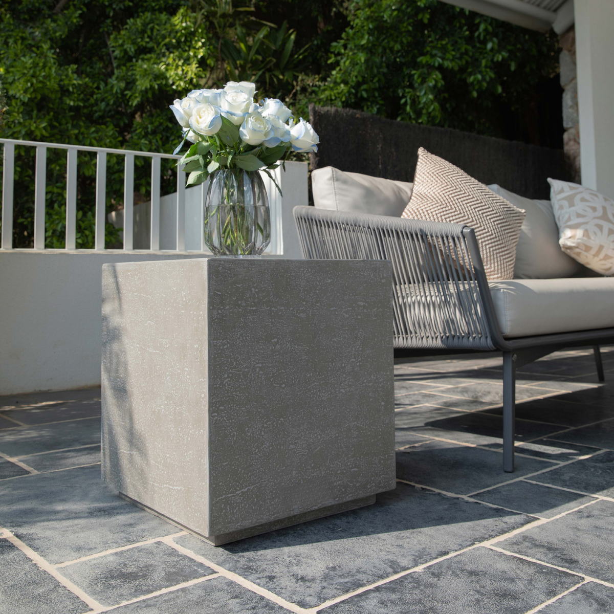 BETTI TEVERE Side Table ⏐ テヴェレ サイドテーブル